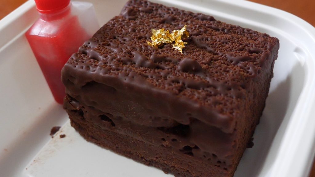 chocolate mousse cake with raspberry puree from Chez Olivier, Ichigaya